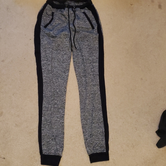 Joggers - Picture 1 of 3